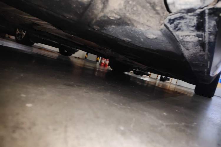Used Mercedes-Benz S-Class 2012 S 350 L Grand Edition Chassis Rear Right