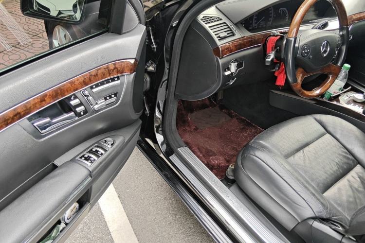 Used Mercedes-Benz S-Class 2012 S 350 L 4MATIC Grand Edition Driver Seat