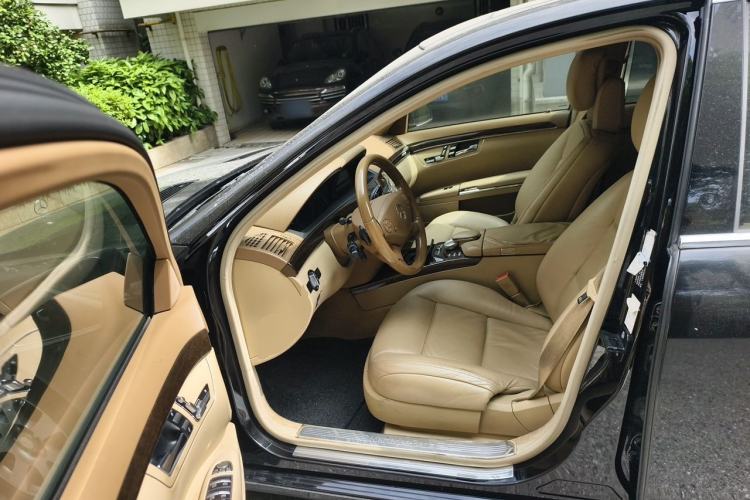 Used Mercedes-Benz S-Class 2012 S 300 L Prestige Grand Edition Driver Seat