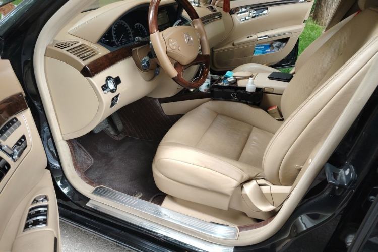 Used Mercedes-Benz S-Class 2012 S 350 L 4MATIC Grand Edition Driver Seat