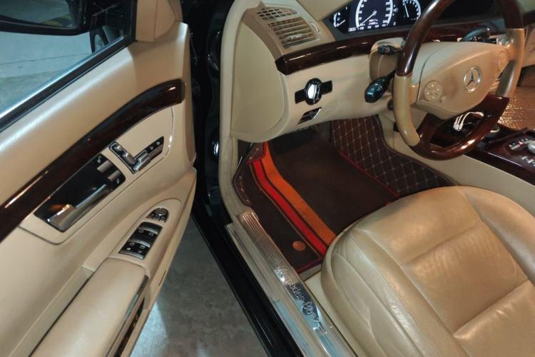 Used Mercedes-Benz S-Class 2012 S 300 L Luxury Grand Edition Driver Seat