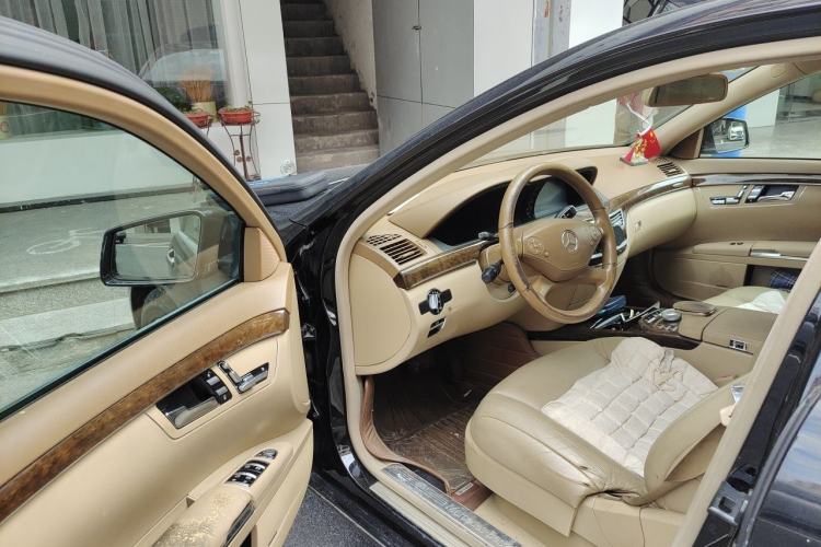 Used Mercedes-Benz S-Class 2012 S 300 L Business-Class Grand Edition Driver Seat