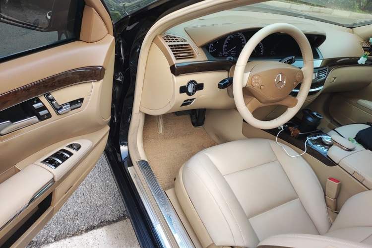 Used Mercedes-Benz S-Class 2012 S 300 L Business-Class Grand Edition Driver Seat