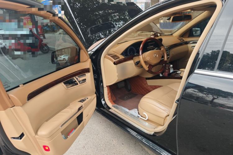 Used Mercedes-Benz S-Class 2012 S 350 L 4MATIC Grand Edition Driver Seat