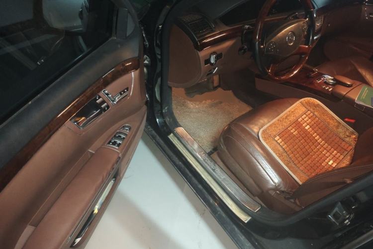 Used Mercedes-Benz S-Class 2012 S 300 L Luxury Grand Edition Driver Seat