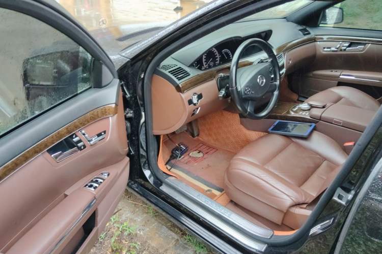 Used Mercedes-Benz S-Class 2012 S 300 L Business Standard Model Driver Seat
