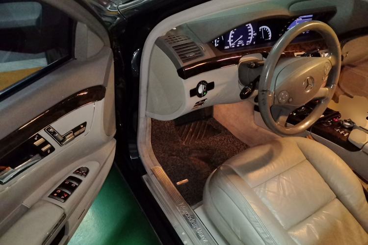 Used Mercedes-Benz S-Class 2012 S 300 L Prestige Grand Edition Driver Seat