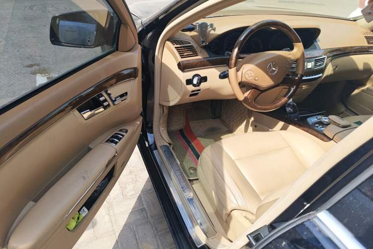 Used Mercedes-Benz S-Class 2012 S 300 L Luxury Grand Edition Driver Seat