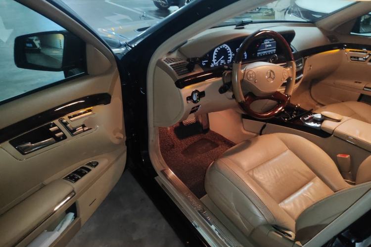 Used Mercedes-Benz S-Class 2012 S 350 L Grand Edition Driver Seat