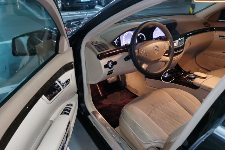 Used Mercedes-Benz S-Class 2012 S 300 L Prestige Grand Edition Driver Seat