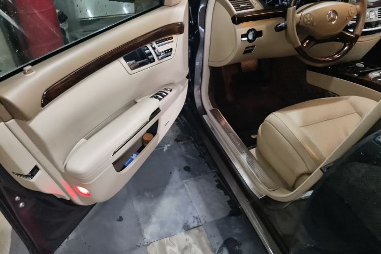 Used Mercedes-Benz S-Class 2012 S 350 L Grand Edition Driver Seat
