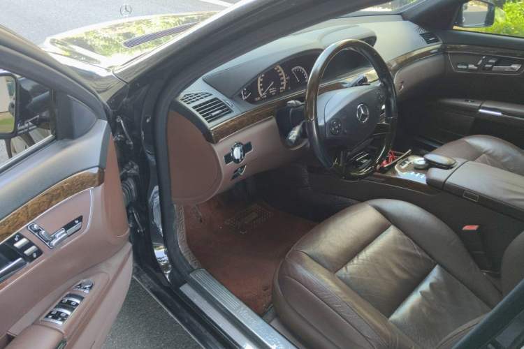 Used Mercedes-Benz S-Class 2012 S 300 L Business-Class Grand Edition Driver Seat