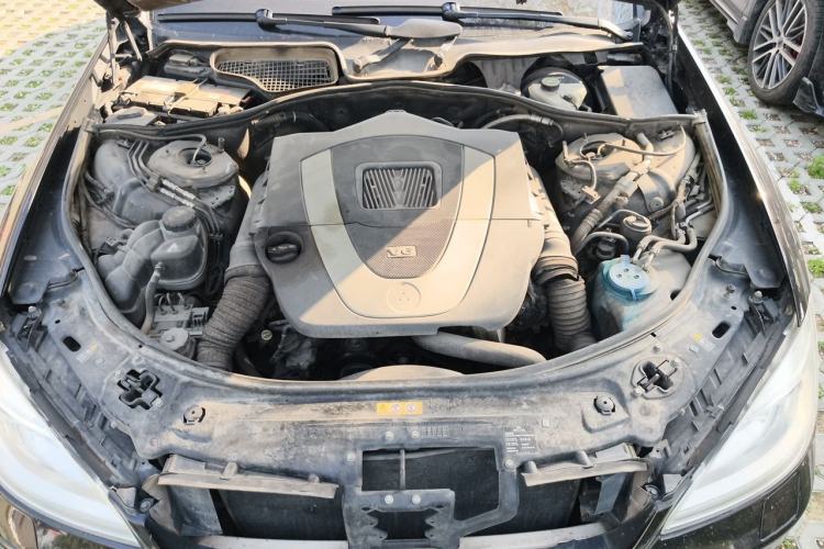 Used Mercedes-Benz S-Class 2012 S 300 L Luxury Grand Edition Engine Bay