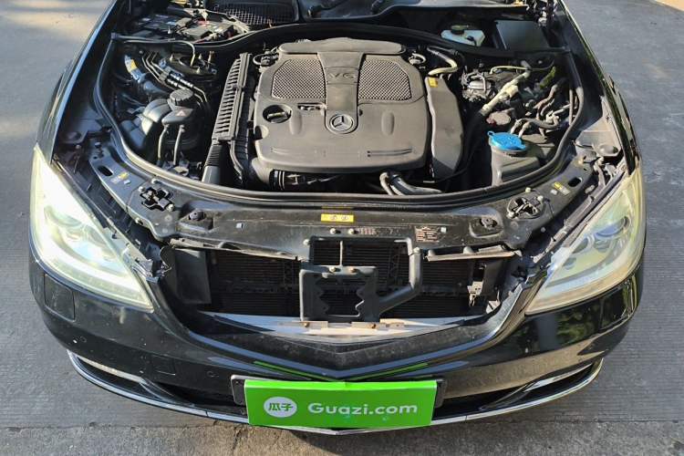 Used Mercedes-Benz S-Class 2012 S 350 L Grand Edition Engine Bay