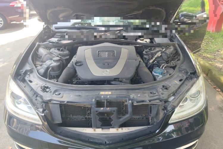 Used Mercedes-Benz S-Class 2012 S 300 L Luxury Grand Edition Engine Bay