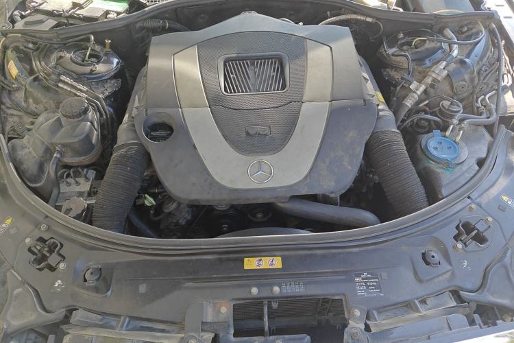Used Mercedes-Benz S-Class 2012 S 300 L Business-Class Grand Edition Engine Bay
