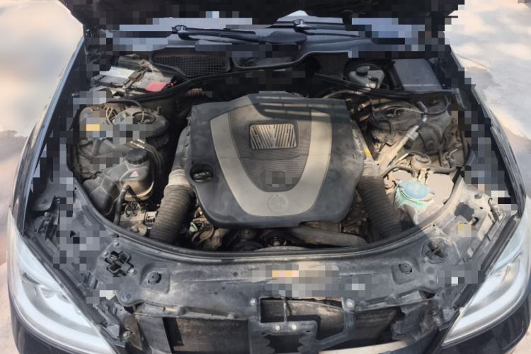 Used Mercedes-Benz S-Class 2012 S 300 L Luxury Grand Edition Engine Bay