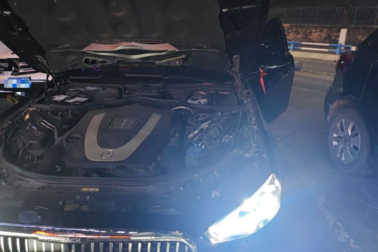 Used Mercedes-Benz S-Class 2012 S 300 L Business Standard Model Engine Bay Left