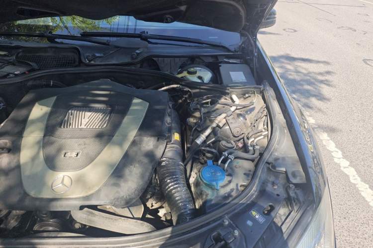 Used Mercedes-Benz S-Class 2012 S 300 L Business Standard Model Engine Bay Left