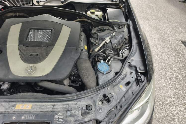 Used Mercedes-Benz S-Class 2012 S 300 L Prestige Grand Edition Engine Bay Left