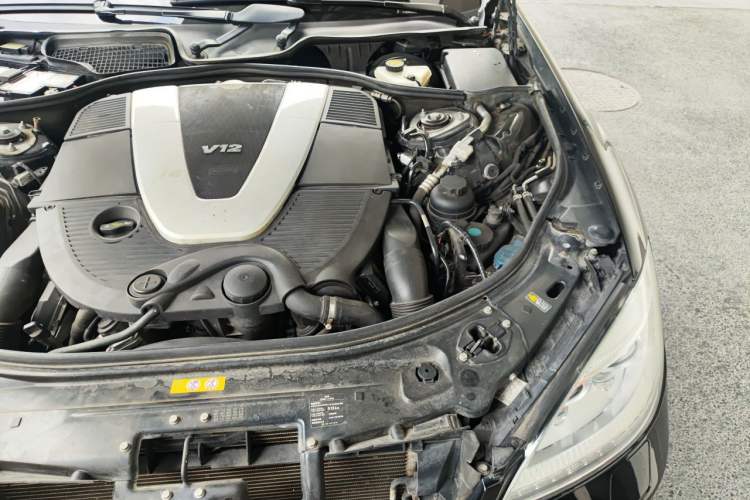 Used Mercedes-Benz S-Class 2012 S 600 L Grand Edition Engine Bay Left