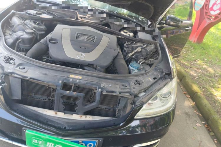 Used Mercedes-Benz S-Class 2012 S 300 L Luxury Grand Edition Engine Bay Left