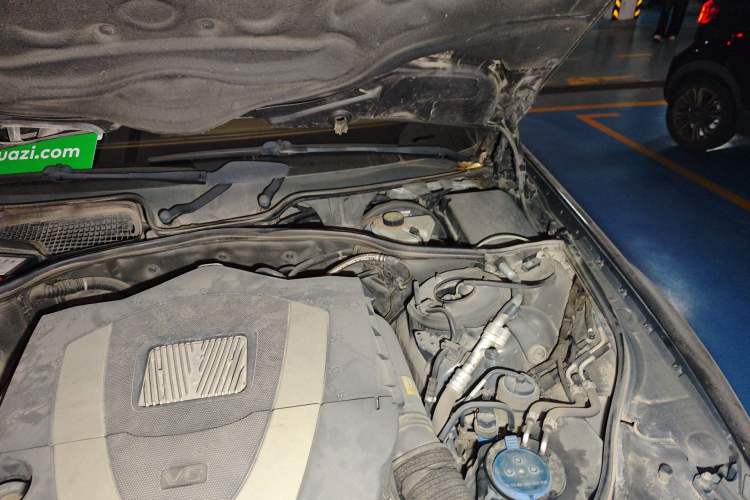 Used Mercedes-Benz S-Class 2012 S 300 L Business-Class Grand Edition Engine Bay Left