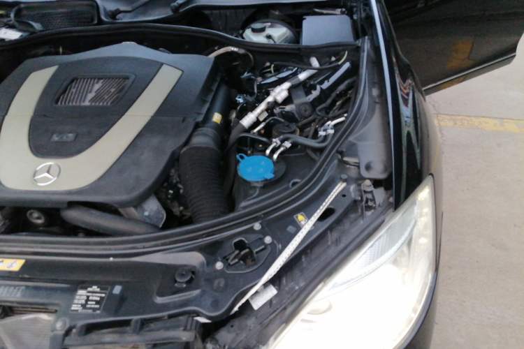 Used Mercedes-Benz S-Class 2012 S 300 L Business Standard Model Engine Bay Left