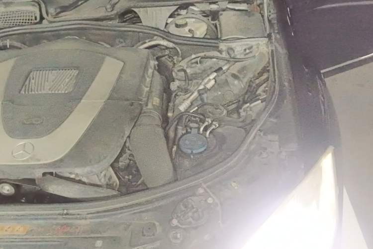 Used Mercedes-Benz S-Class 2012 S 300 L Prestige Grand Edition Engine Bay Left