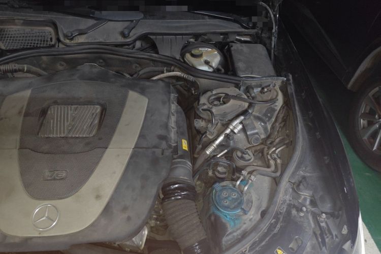 Used Mercedes-Benz S-Class 2012 S 300 L Prestige Grand Edition Engine Bay Left