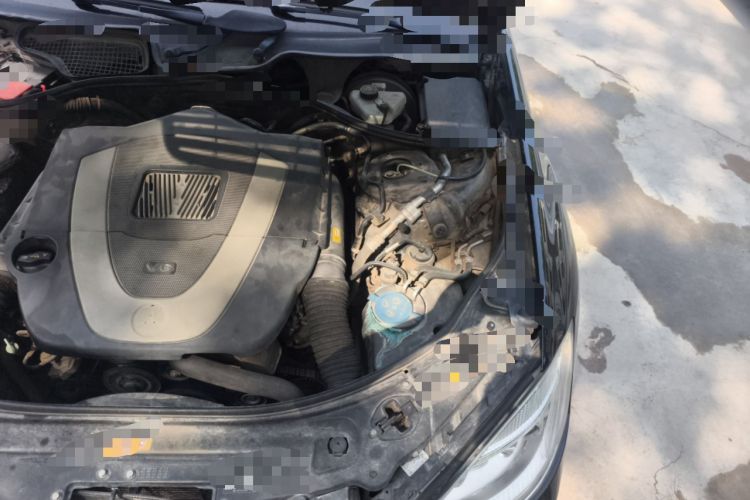 Used Mercedes-Benz S-Class 2012 S 300 L Luxury Grand Edition Engine Bay Left