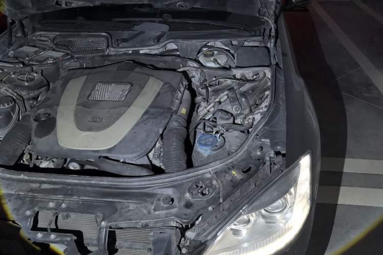 Used Mercedes-Benz S-Class 2012 S 300 L Prestige Grand Edition Engine Bay Left