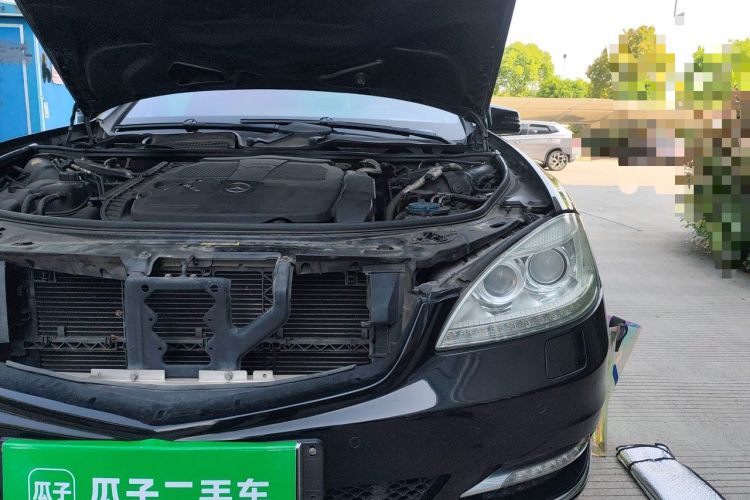 Used Mercedes-Benz S-Class 2012 S 350 L Grand Edition Engine Bay Left