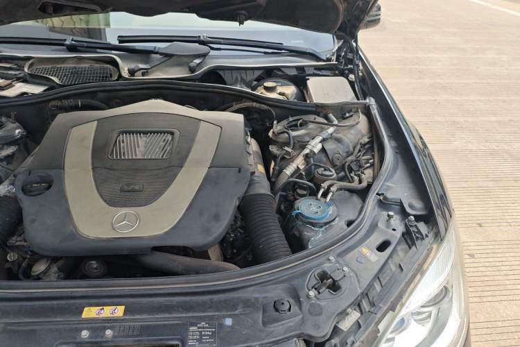 Used Mercedes-Benz S-Class 2012 S 300 L Prestige Grand Edition Engine Bay Left