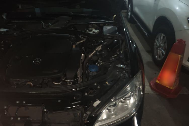 Used Mercedes-Benz S-Class 2012 S 350 L Grand Edition Engine Bay Left
