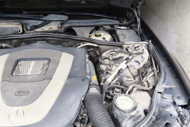 Used Mercedes-Benz S-Class 2012 S 300 L Business Standard Model Engine Bay Left