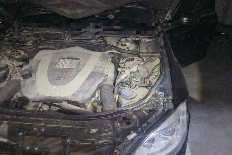 Used Mercedes-Benz S-Class 2012 S 300 L Luxury Grand Edition Engine Bay Left