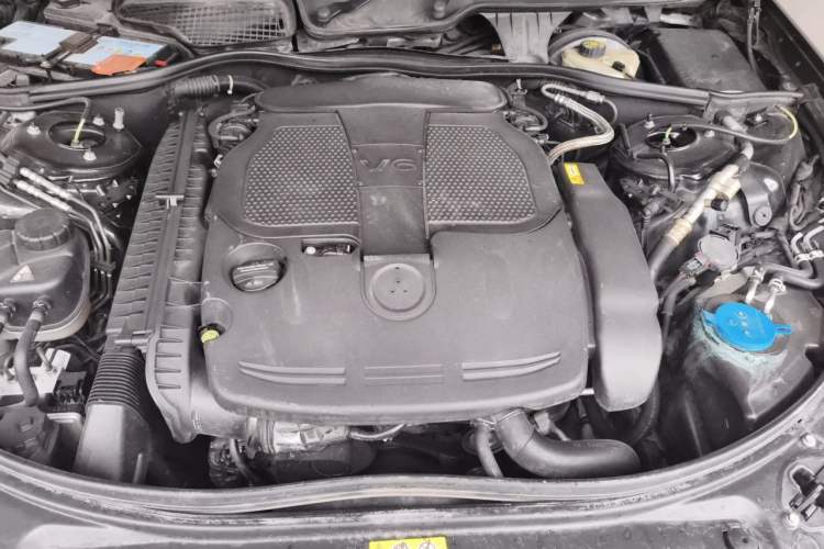 Used Mercedes-Benz S-Class 2012 S 350 L Grand Edition Engine Bay