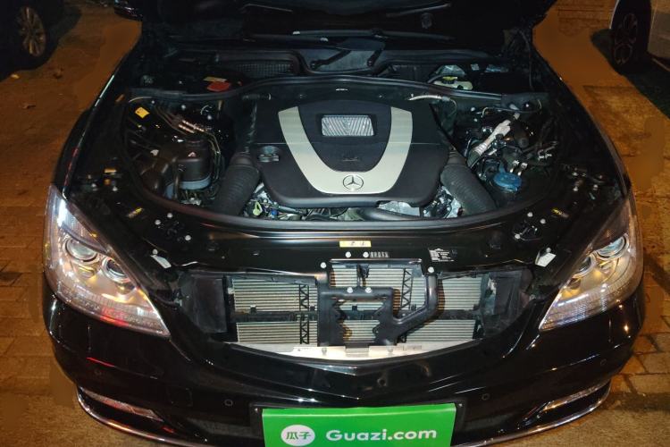 Used Mercedes-Benz S-Class 2012 S 300 L Business Standard Model Engine Bay