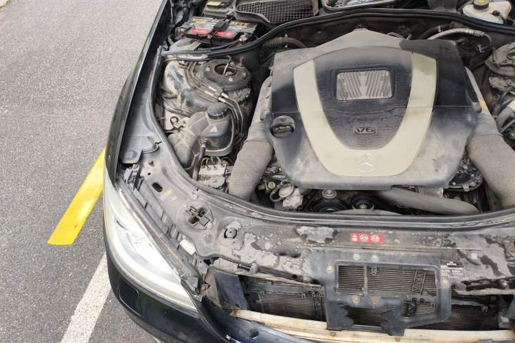 Used Mercedes-Benz S-Class 2012 S 300 L Business Standard Model Engine Bay Right
