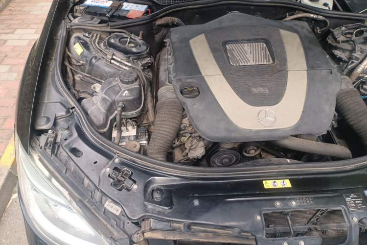 Used Mercedes-Benz S-Class 2012 S 300 L Business Standard Model Engine Bay Right