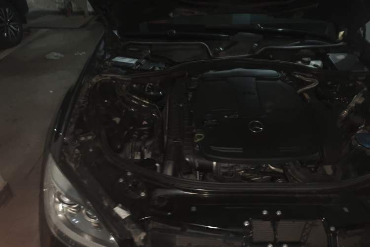 Used Mercedes-Benz S-Class 2012 S 350 L Grand Edition Engine Bay Right