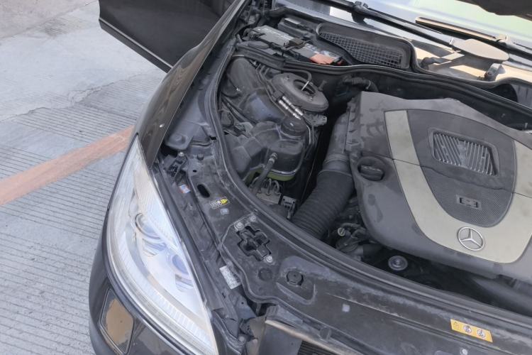 Used Mercedes-Benz S-Class 2012 S 300 L Business Standard Model Engine Bay Right