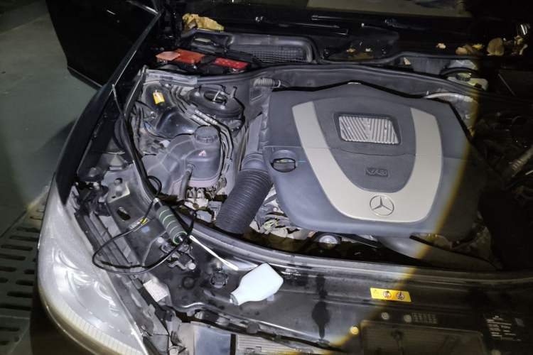 Used Mercedes-Benz S-Class 2012 S 300 L Prestige Grand Edition Engine Bay Right