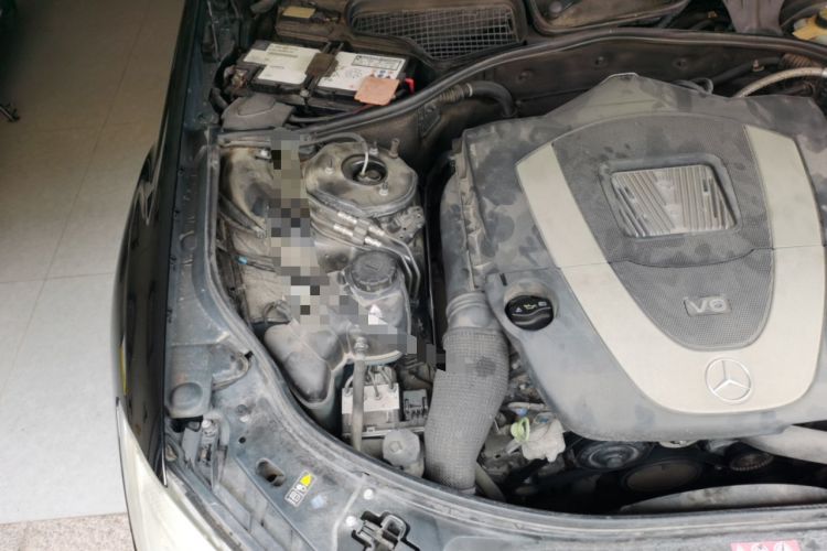 Used Mercedes-Benz S-Class 2012 S 300 L Business Standard Model Engine Bay Right