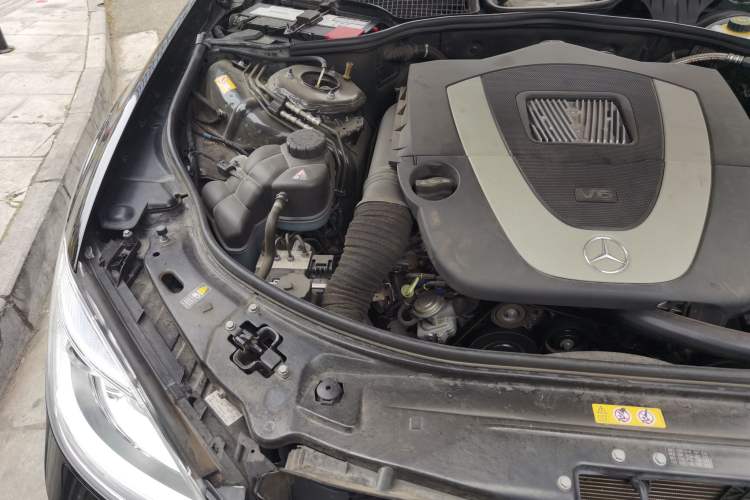 Used Mercedes-Benz S-Class 2012 S 300 L Business Standard Model Engine Bay Right
