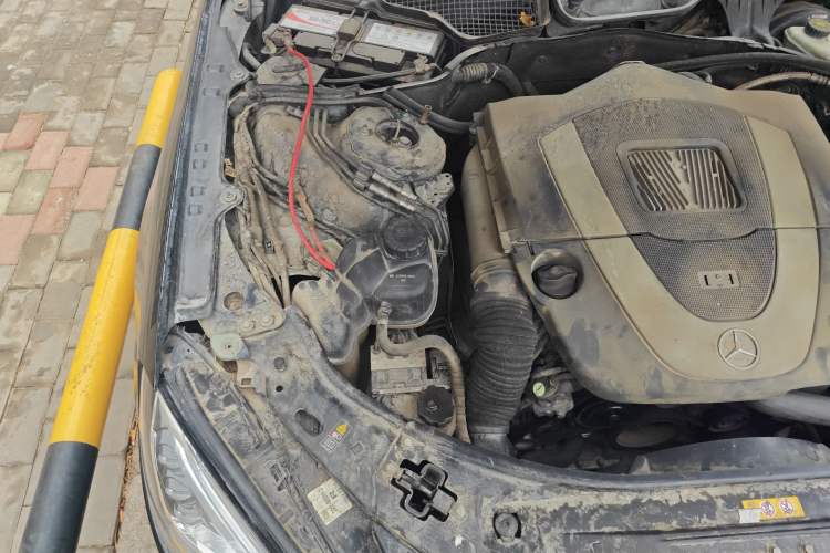 Used Mercedes-Benz S-Class 2012 S 300 L Business Standard Model Engine Bay Right