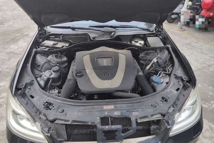 Used Mercedes-Benz S-Class 2012 S 300 L Luxury Grand Edition Engine Bay