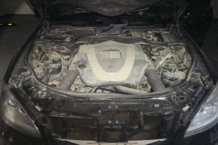 Used Mercedes-Benz S-Class 2012 S 300 L Luxury Grand Edition Engine Bay