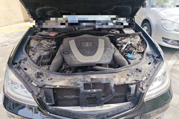 Used Mercedes-Benz S-Class 2012 S 300 L Luxury Grand Edition Engine Bay